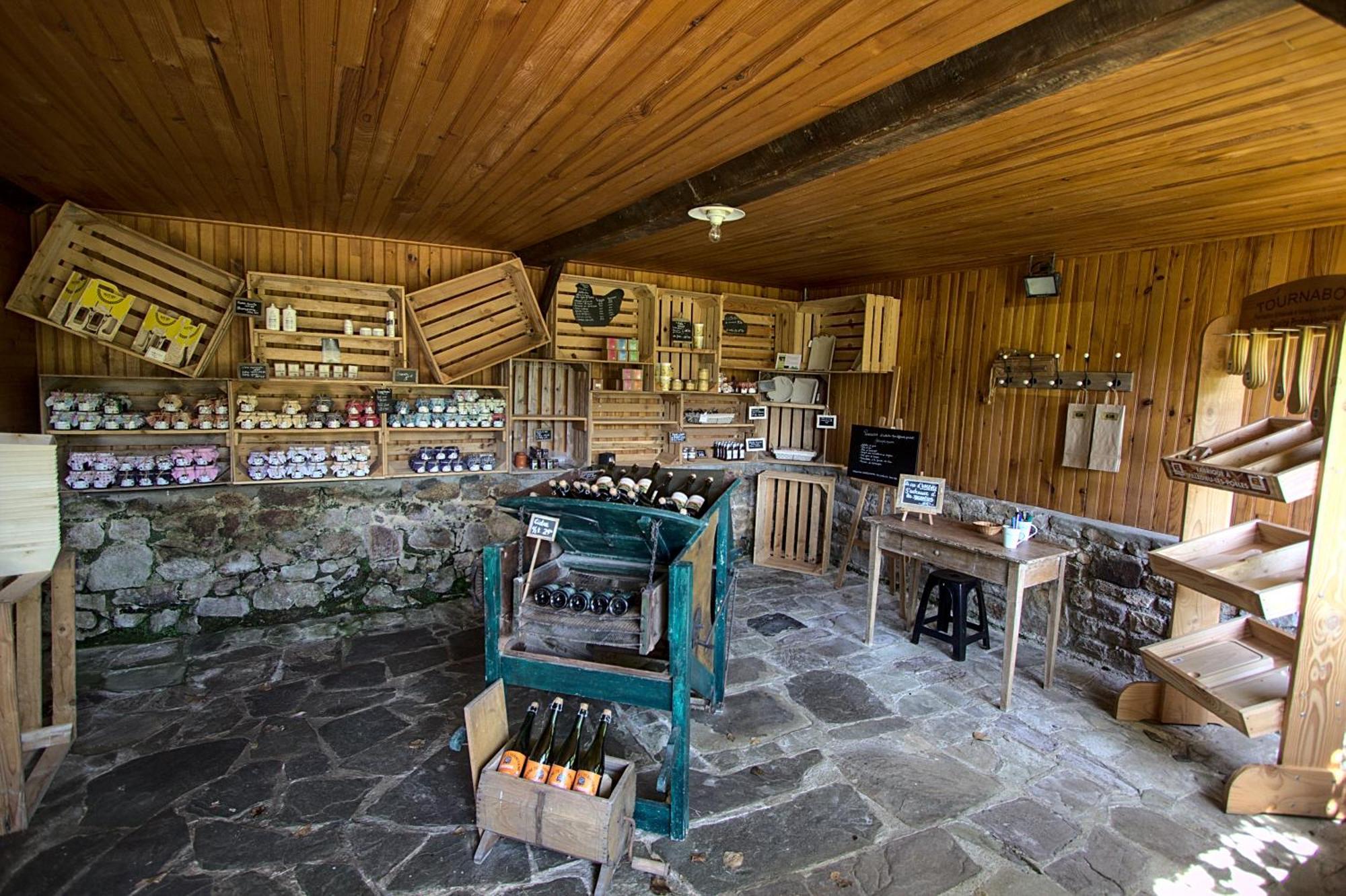 Logis Hotel Restaurant Manoir De L'Acherie Sainte-Cécile Eksteriør billede